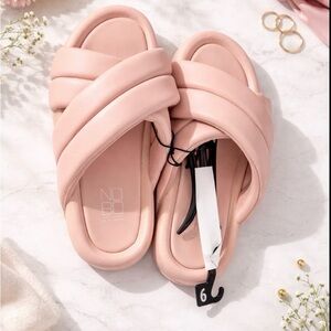 NOBO Women's Soft Pink Slippers